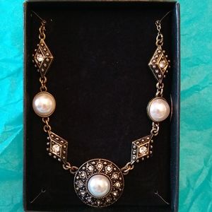 Vintage Style Pearlesque Necklace